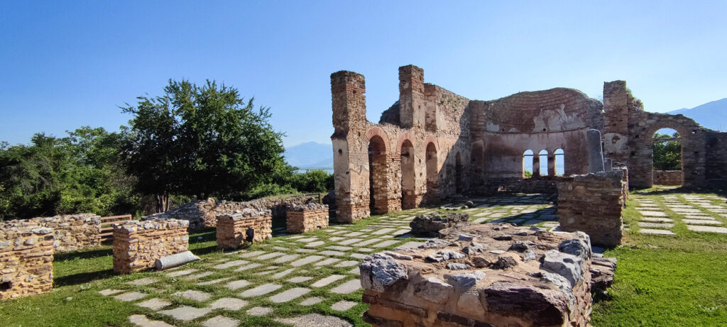 Τα «Πρέσπεια»