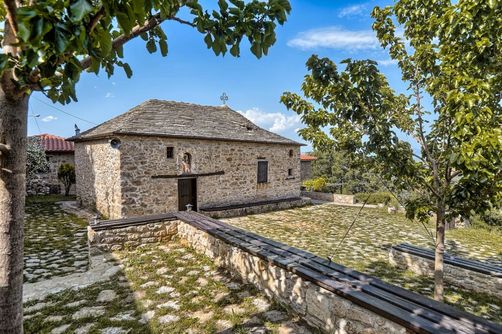 Ιερά Μονή Αγίου Αθανασίου Ζηκοβίστης