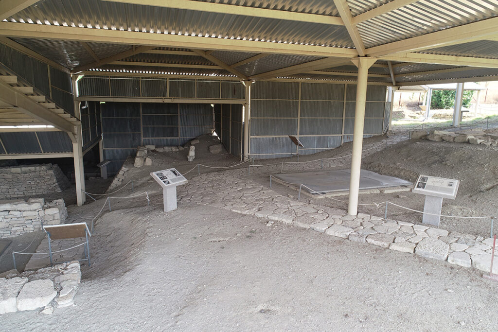 Αρχαιολογικός Χώρος Αιανής – Νεκρόπολη