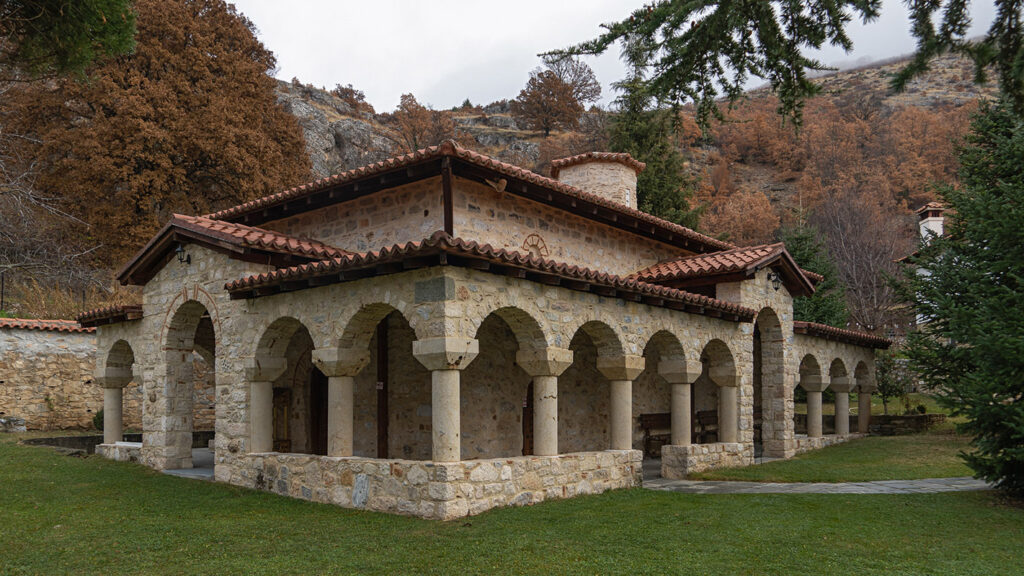 Ιερά Μονή Αγίας Παρασκευής στα Νάματα