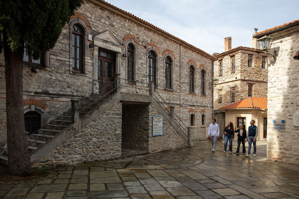 Ιερός Ναός Κοιμήσεως της Θεοτόκου 