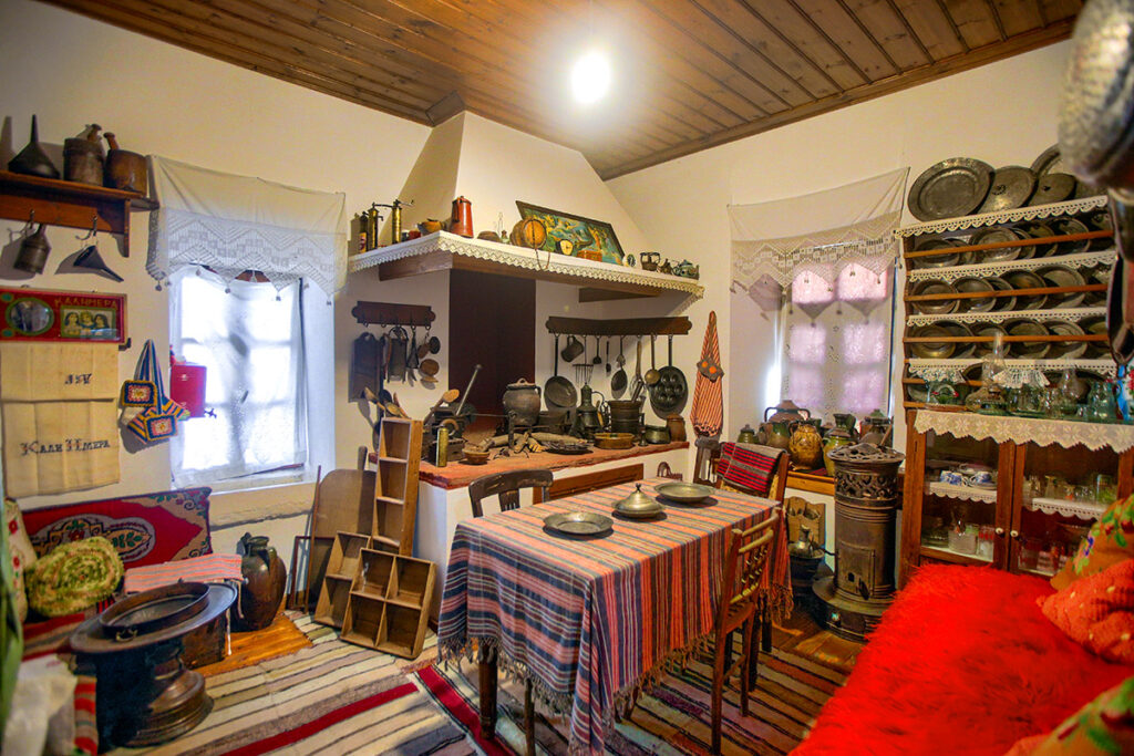 Λαογραφικό Μουσείο Χρήστου Τσιότσιου – Τατιάνας Ντέρου