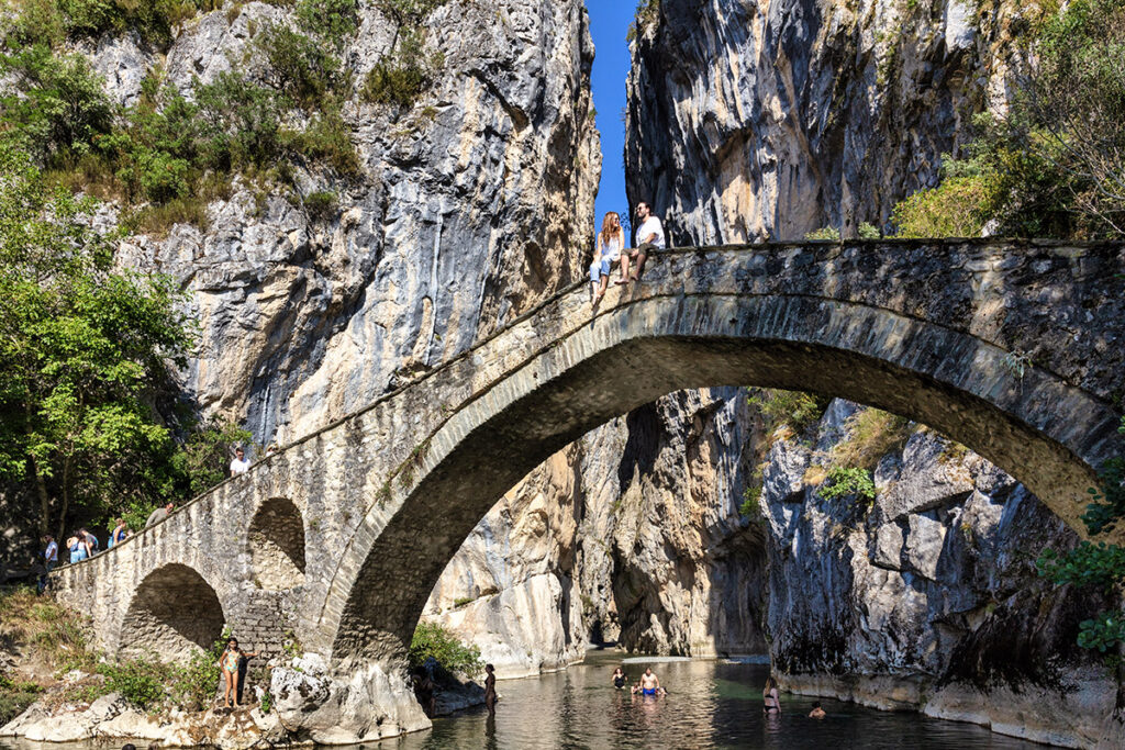 Γεφύρι Πορτίτσας κοντά στο Σπήλαιο
