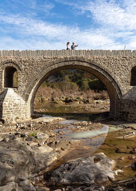Τα πέτρινα γεφύρια των Γρεβενών