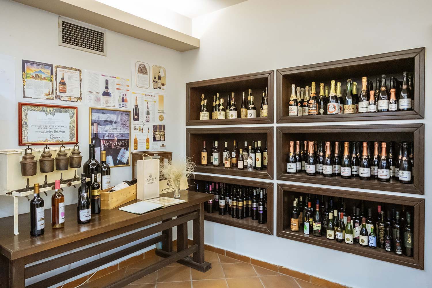 AMYNTAS WINERY (Amyntas Wines)