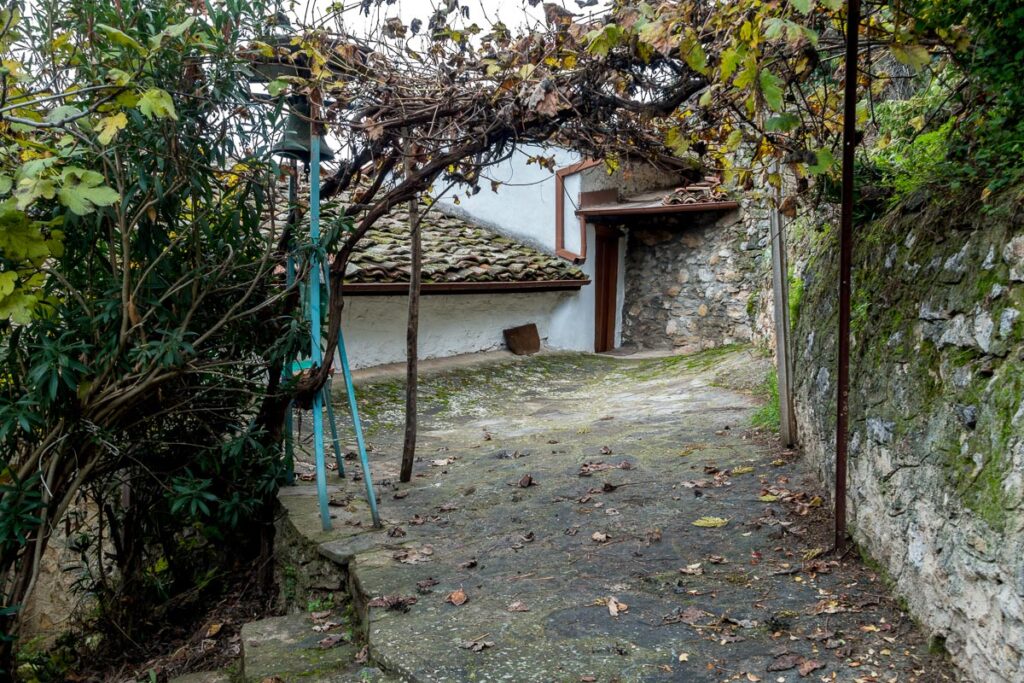 Ιερός Ναός Αγίου Νικολάου Πετρίτη